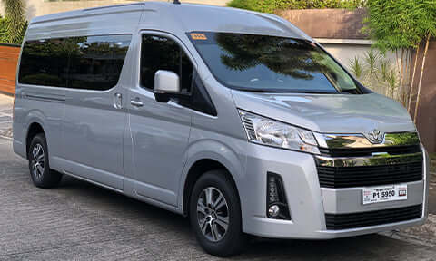 TOYOTA HIACE