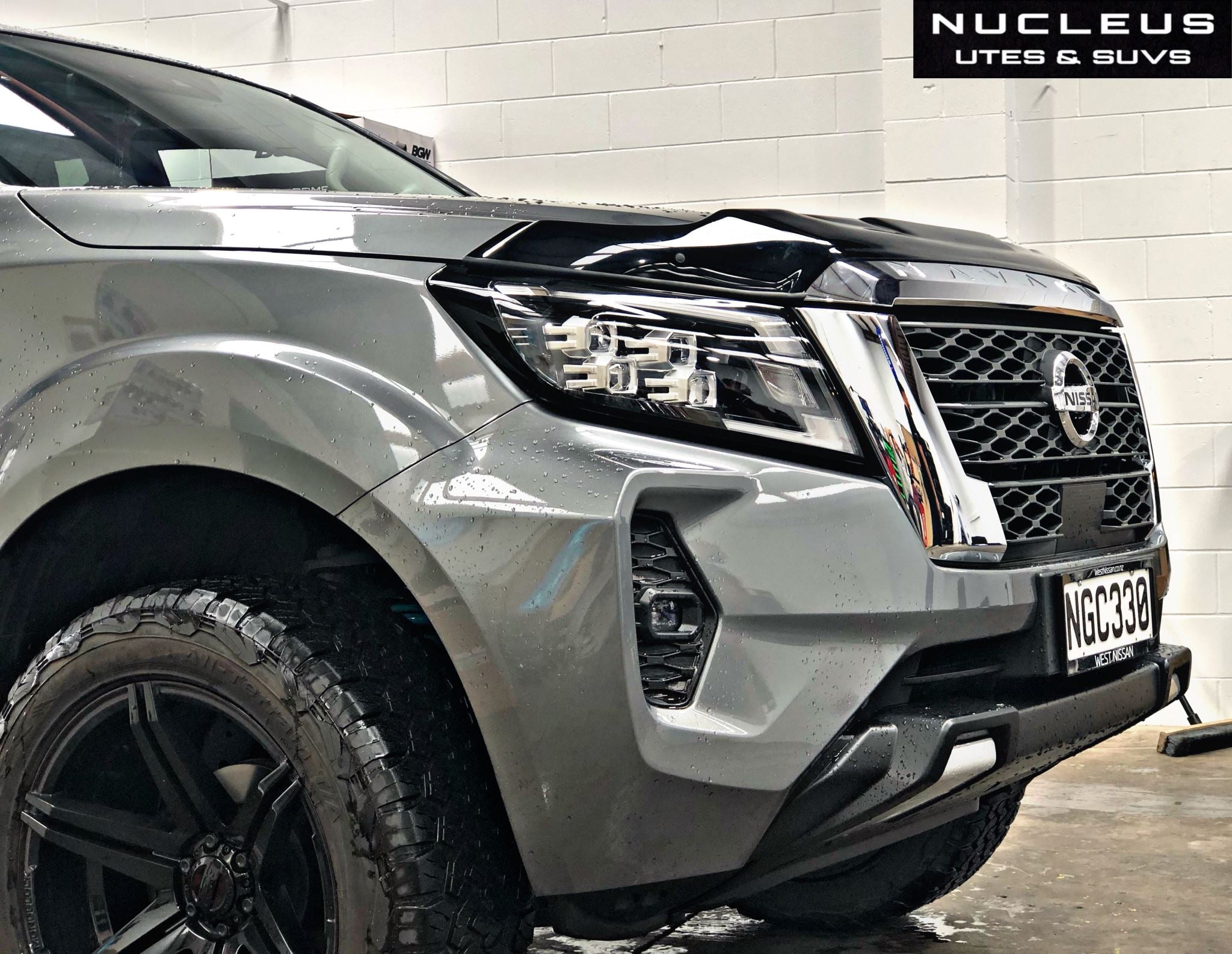 BONNET GUARD - NISSAN NAVARA NP300 2021+ installed on silver Ute side view