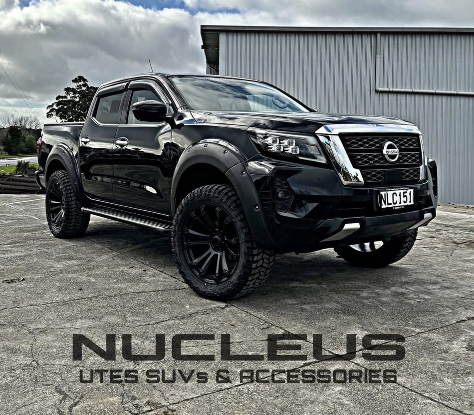 NAVARA NP300 