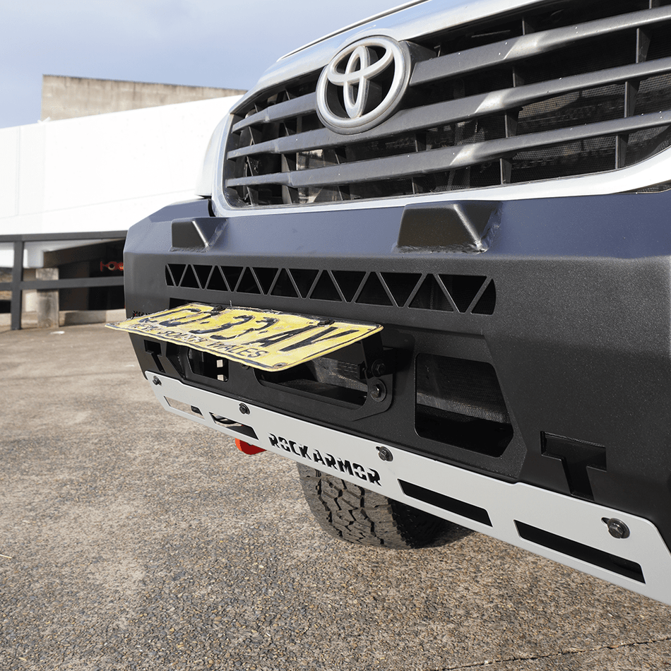 Rockarmor Gt Hoopless Steel Bullbar - Toyota Hilux N70 05-2011 (Full Bar Replacement)