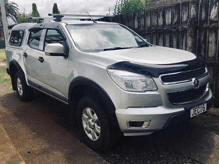 BONNET GUARD - COLORADO/TRAILBLAZER 2012 - 2016 Installed front left view