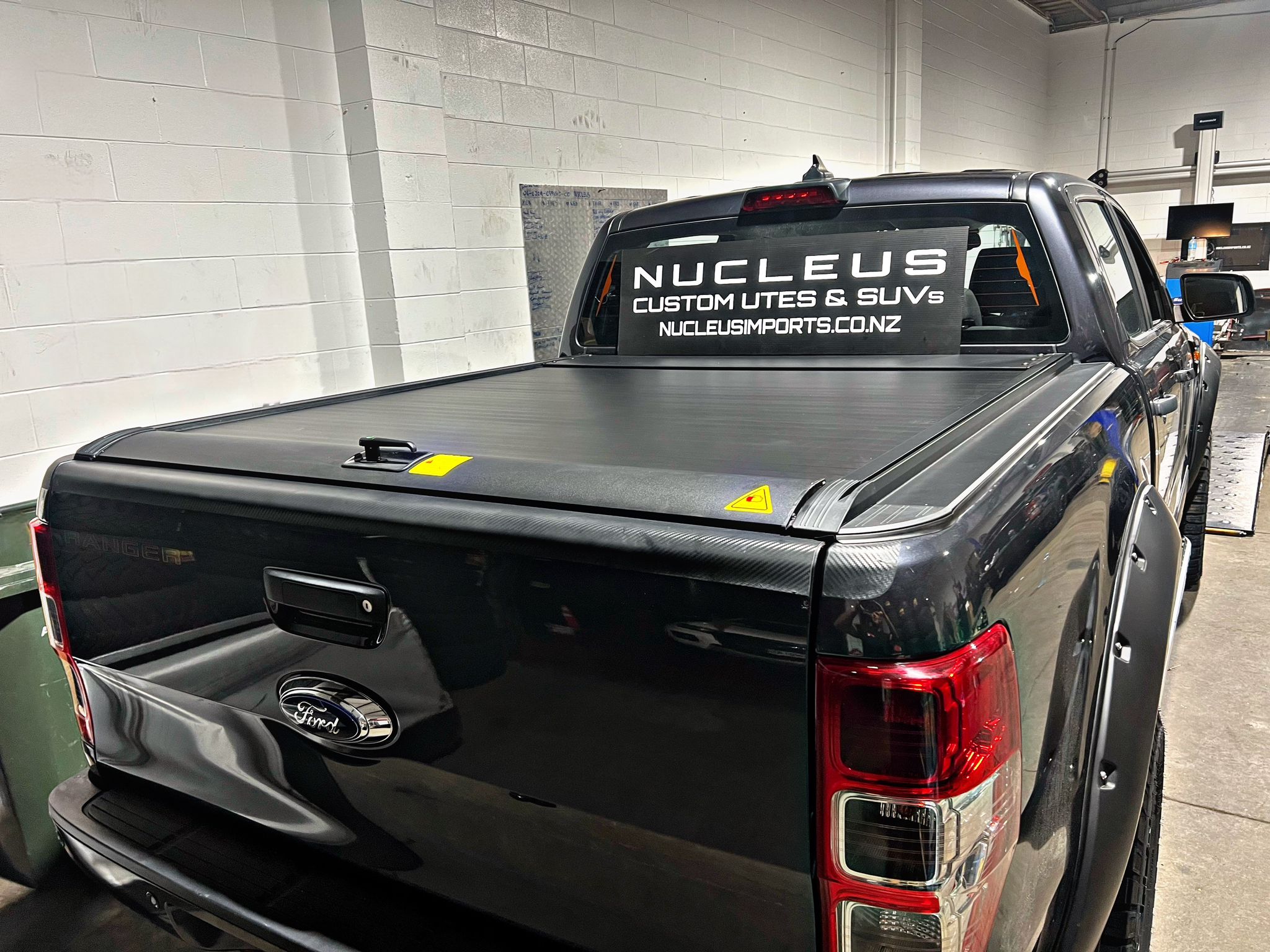ALUMINIUM ROLLER LID MANUAL RANGER – Nucleus Custom Ute's and SUV's