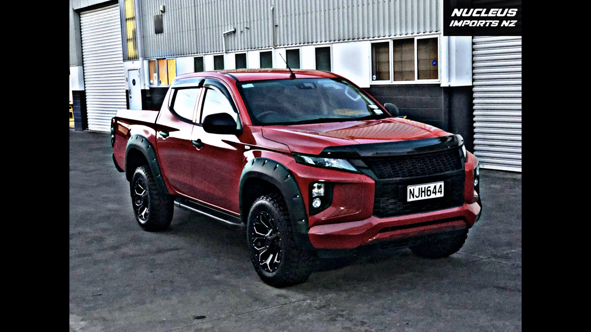 MITSUBISHI TRITON BONNET GUARD & VISOR COMBO 2019+